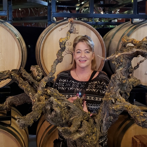 Beautiful, interesting, fun, exciting finds! - Picture 1 of 4